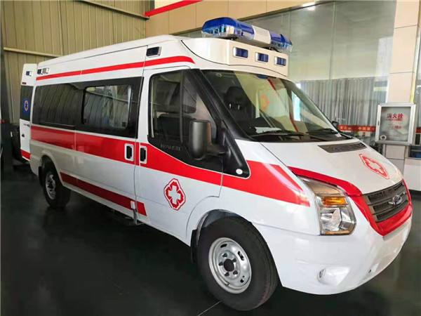 建宁县福特V362救护车
